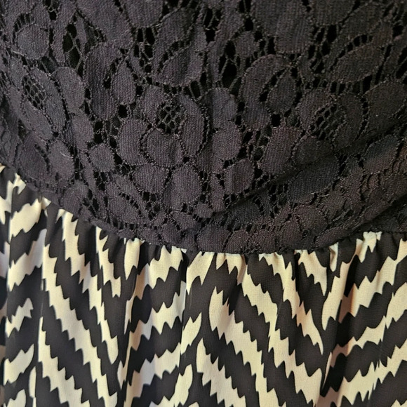 Cantata Classic Strapless Lace Bodice Midi Dress - Picture 3 of 7